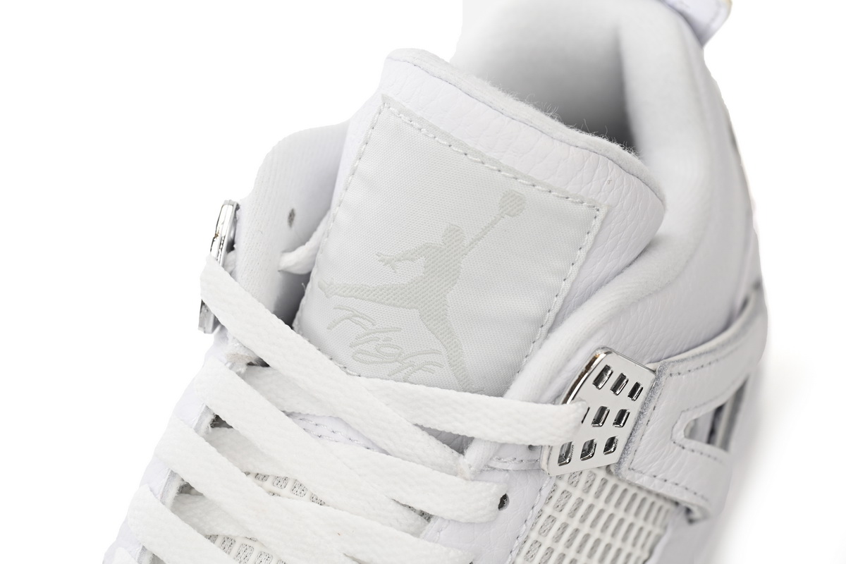 Nike Air Jordan 4 Retro 